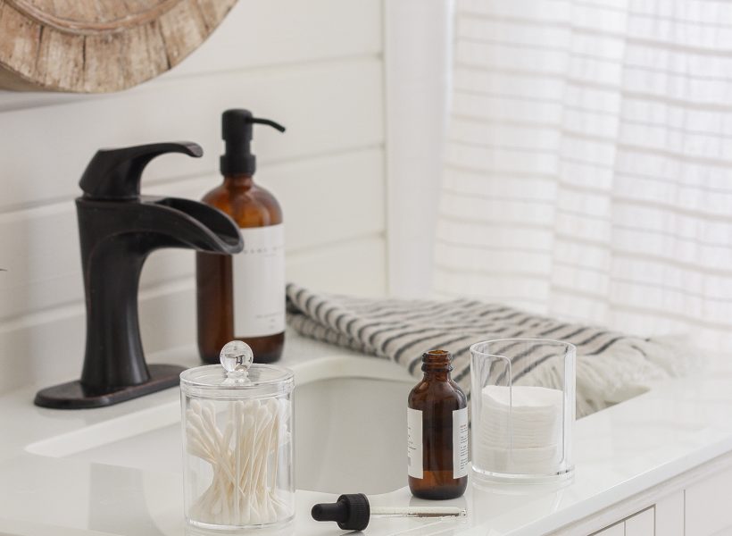 Bathroom organization ideas from home blogger and interior decorator Liz Fourez