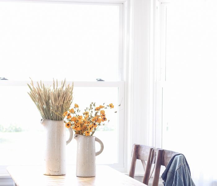 A beautiful farmhouse kitchen decorated with simple touches of fall!