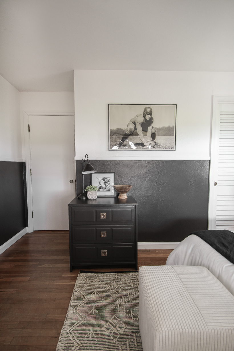 Interior decorator and home blogger Liz Fourez reveals a moody, modern bedroom makeover for her teenage son!